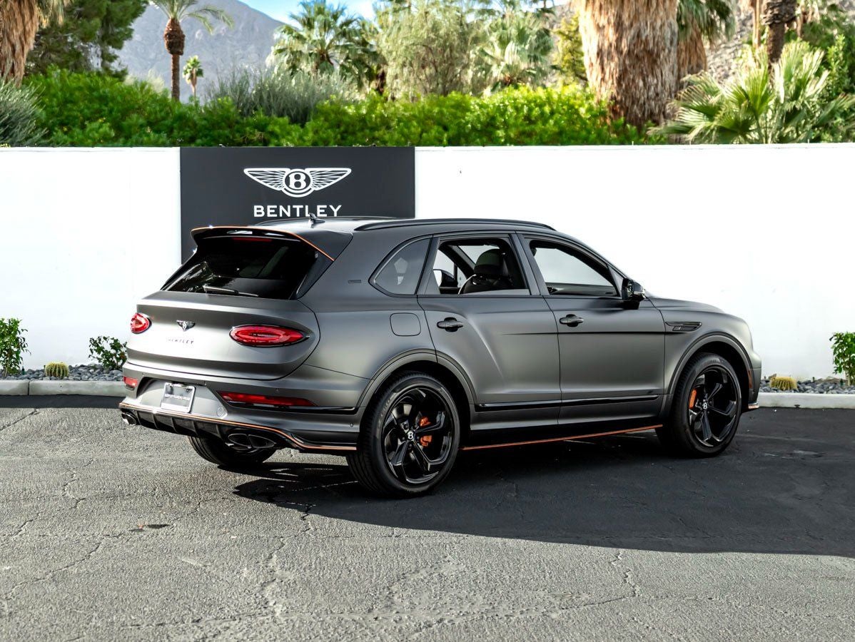2025 Bentley Bentayga V8