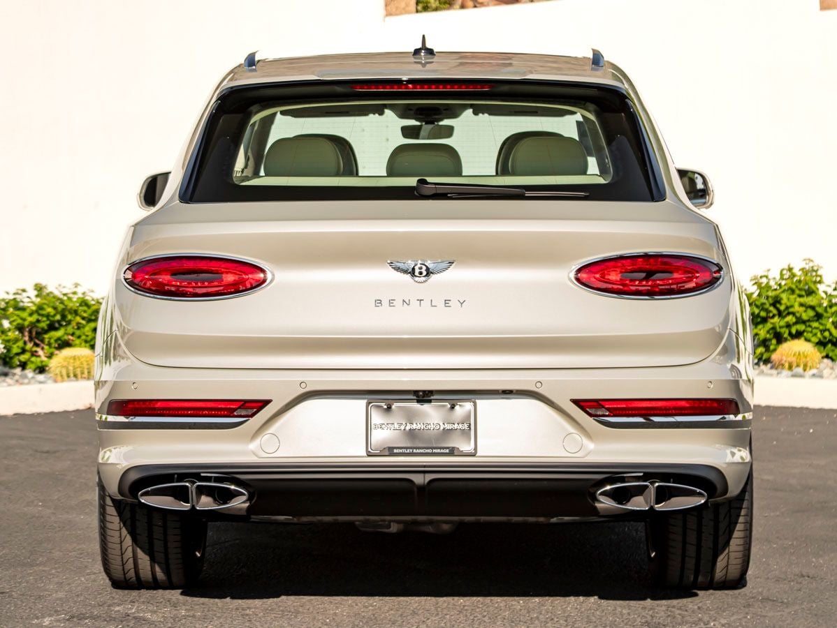 2026 Bentley Bentayga Azure V8