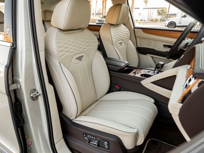 2026 Bentley Bentayga Azure V8