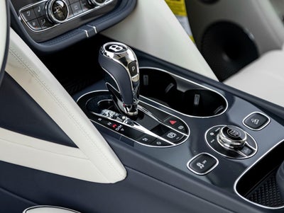 2025 Bentley Bentayga Atelier V8