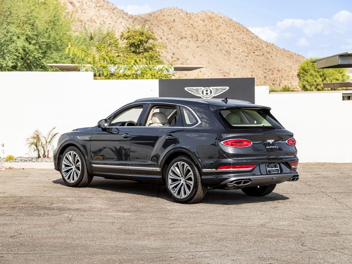2025 Bentley Bentayga Atelier V8