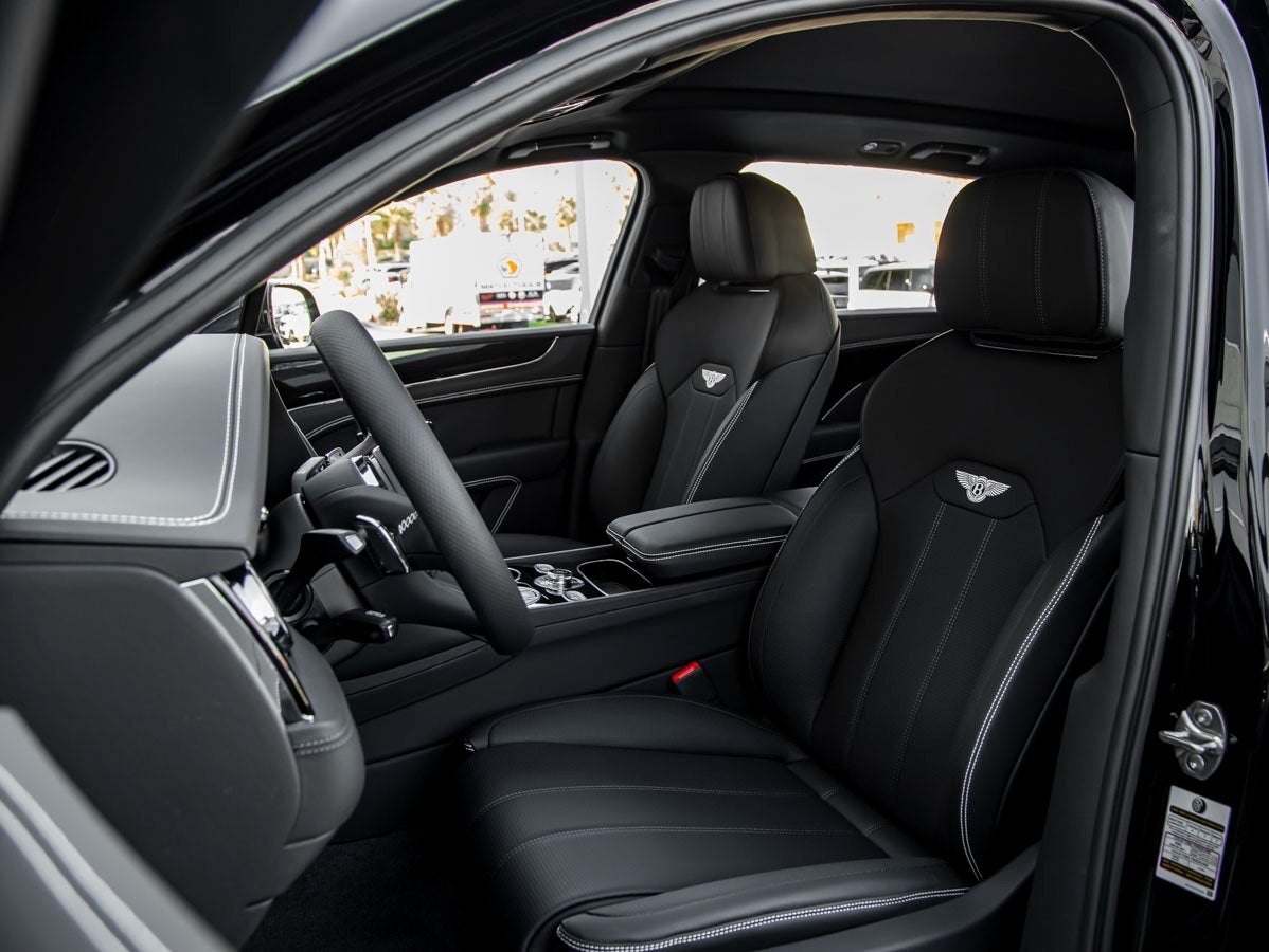 2024 Bentley Bentayga EWB Base