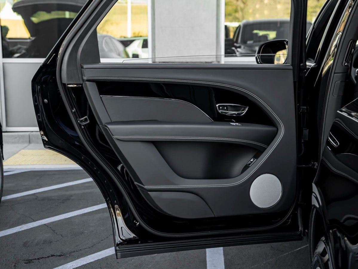 2024 Bentley Bentayga EWB Base