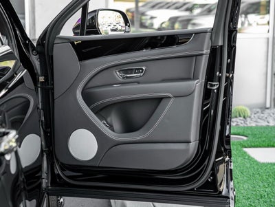 2024 Bentley Bentayga EWB Base