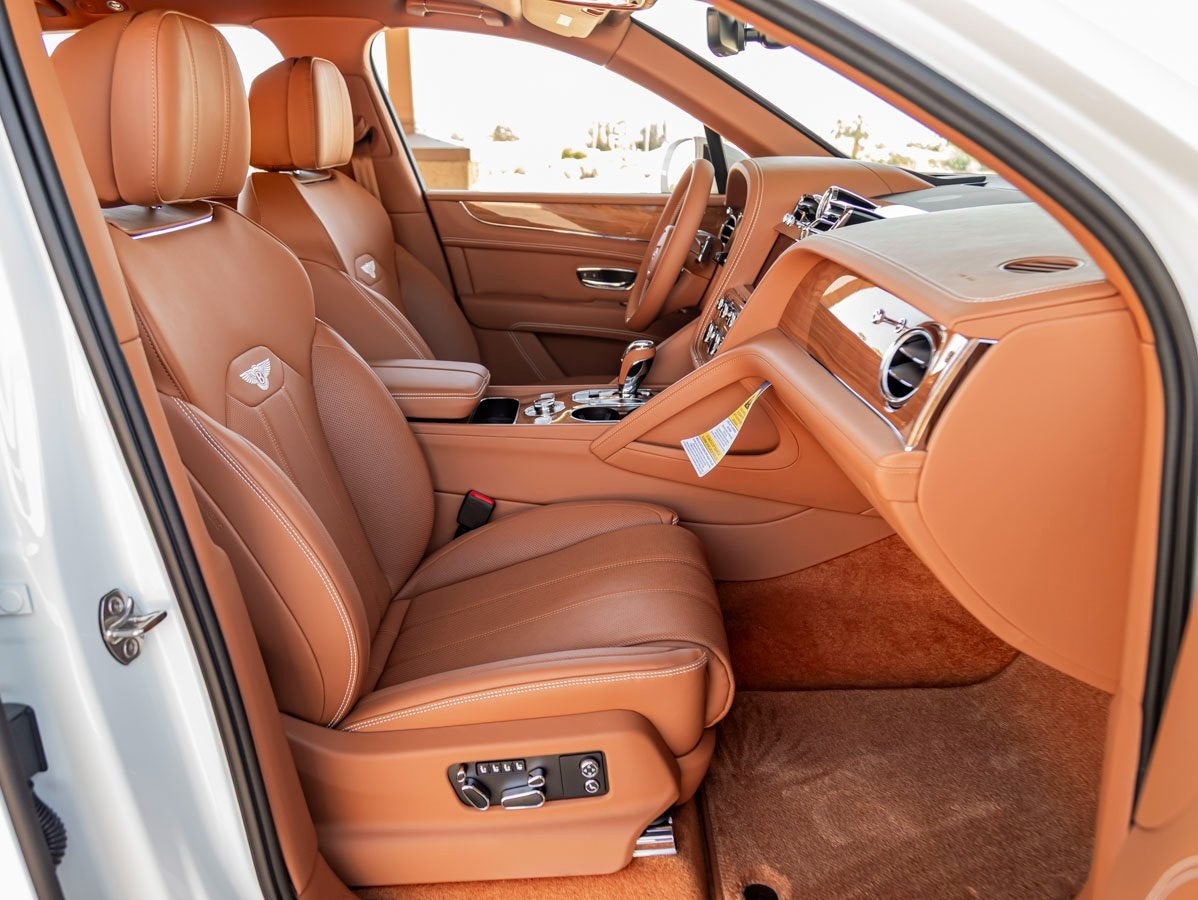 2025 Bentley Bentayga EWB Base