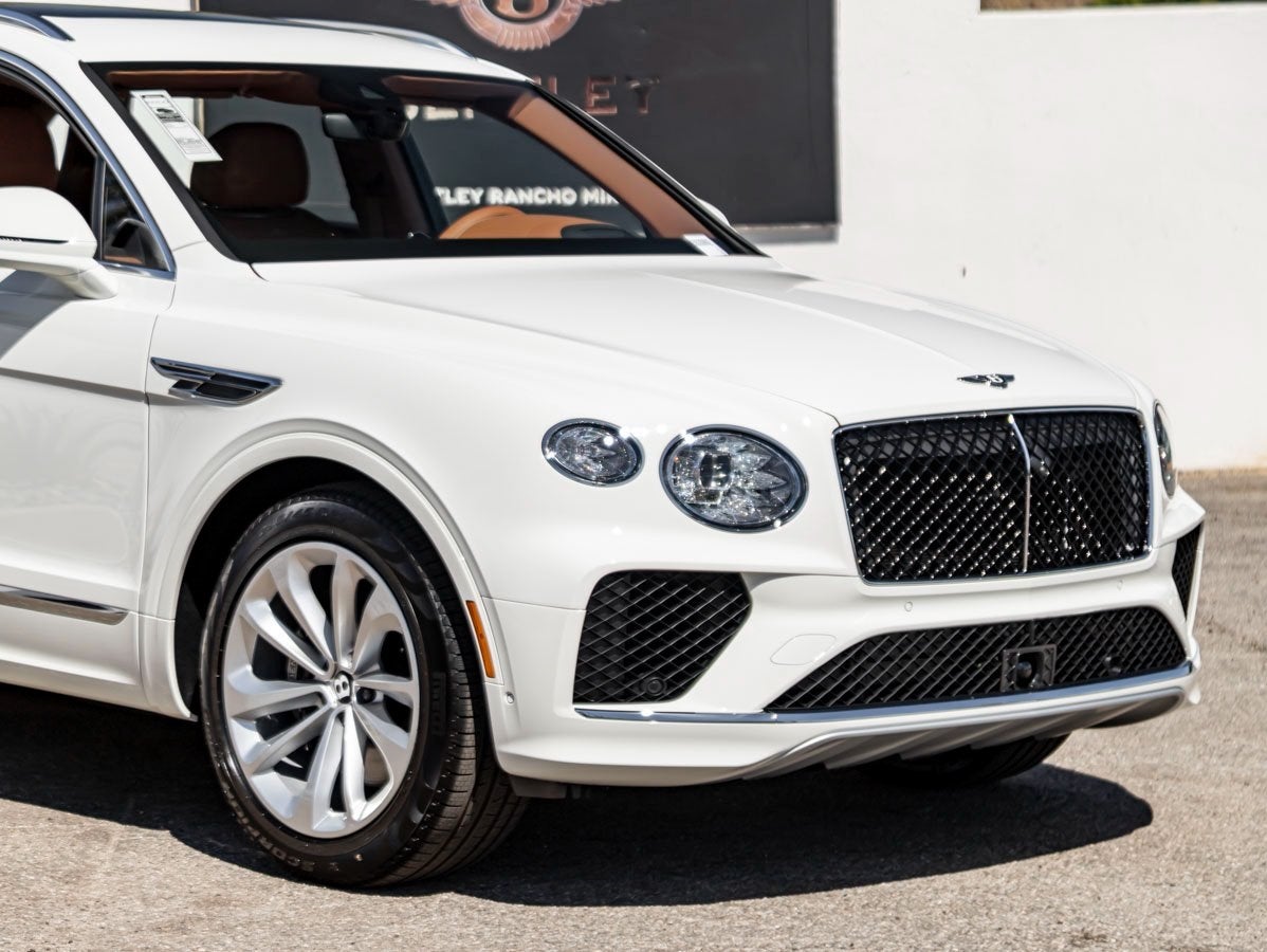 2025 Bentley Bentayga EWB Base