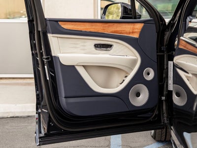 2025 Bentley Bentayga EWB Azure