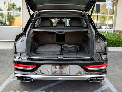 2025 Bentley Bentayga EWB Base