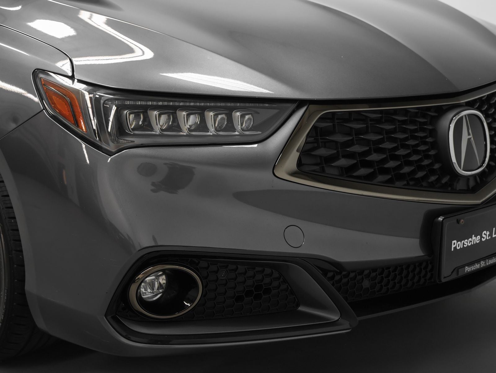 2018 Acura TLX 3.5L V6 SH-AWD w/Technology Package