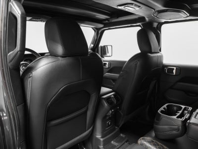 2021 Jeep Wrangler Unlimited Sahara Altitude
