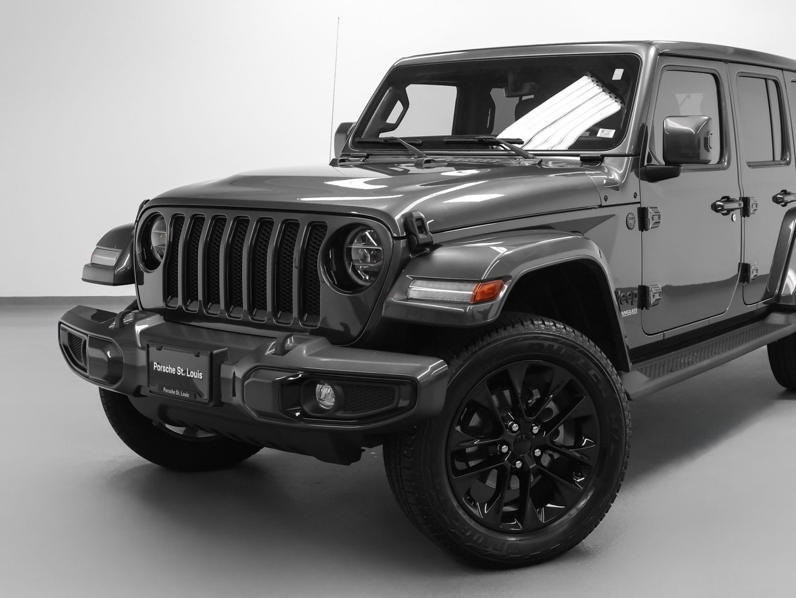 2021 Jeep Wrangler Unlimited Sahara Altitude