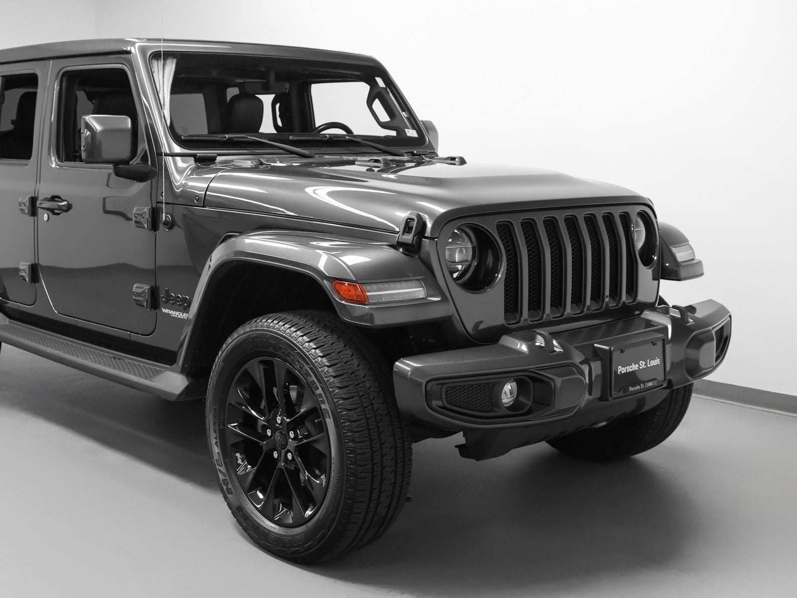2021 Jeep Wrangler Unlimited Sahara Altitude