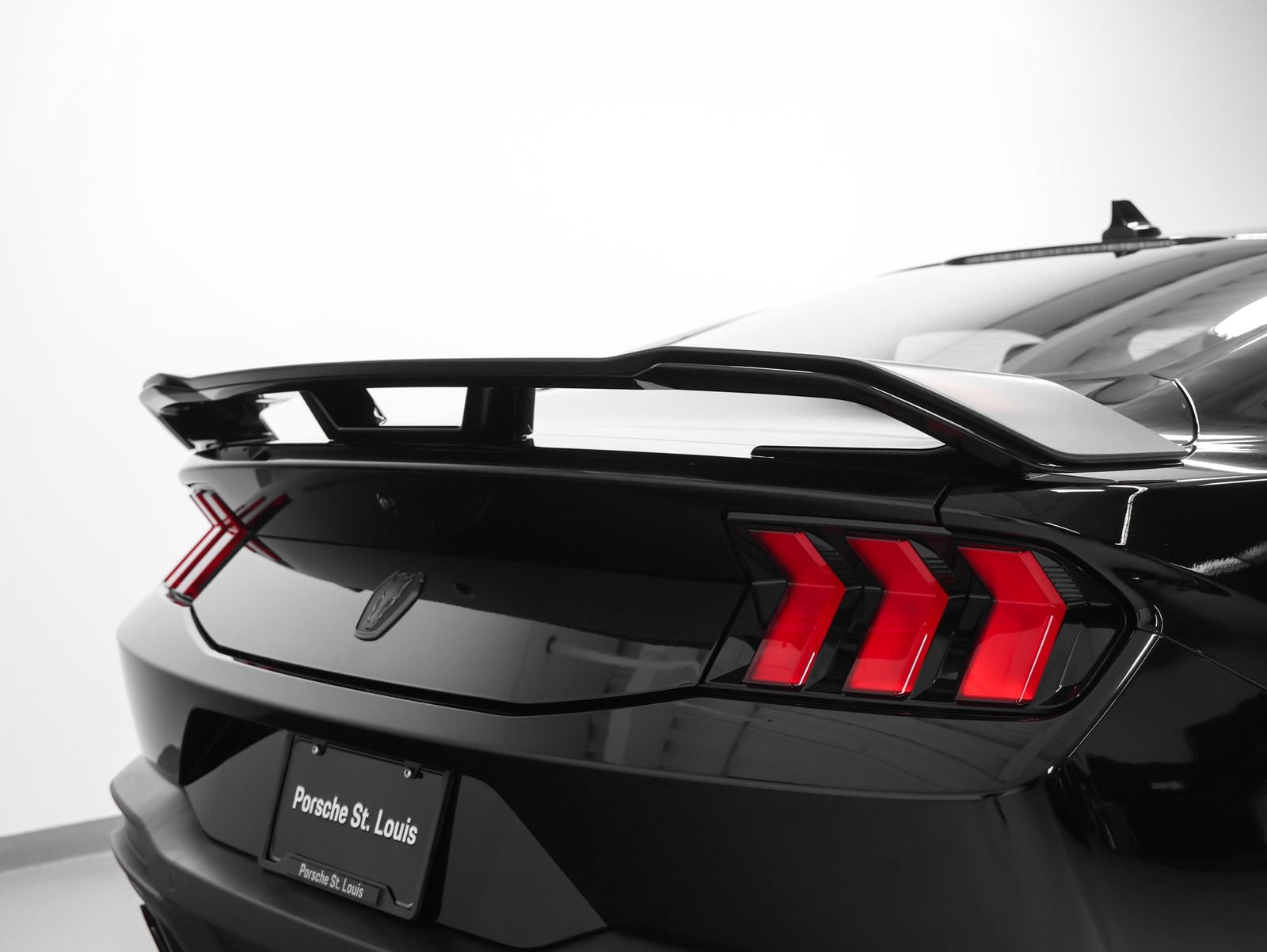 2026 Ford Mustang Dark Horse