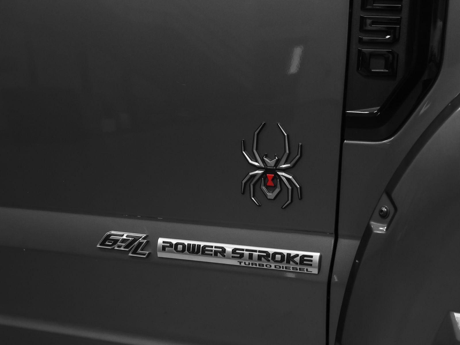 2022 Ford F-250SD Black Widow