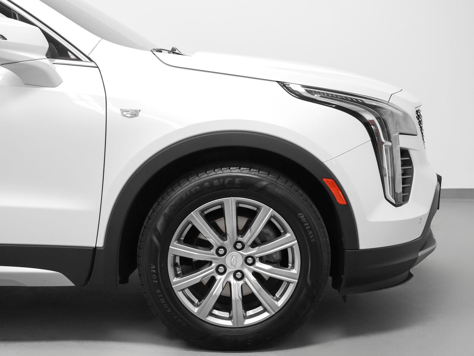 2021 Cadillac XT4 Premium Luxury