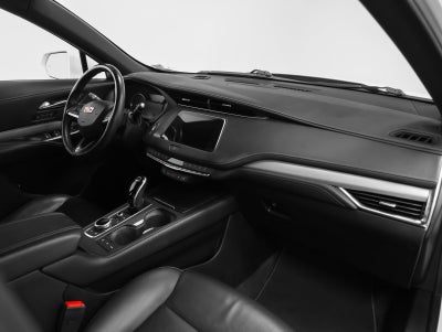 2021 Cadillac XT4 Premium Luxury