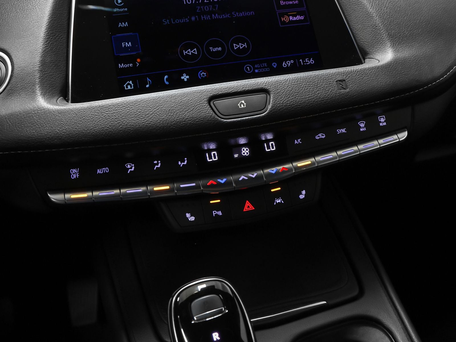 2021 Cadillac XT4 Premium Luxury