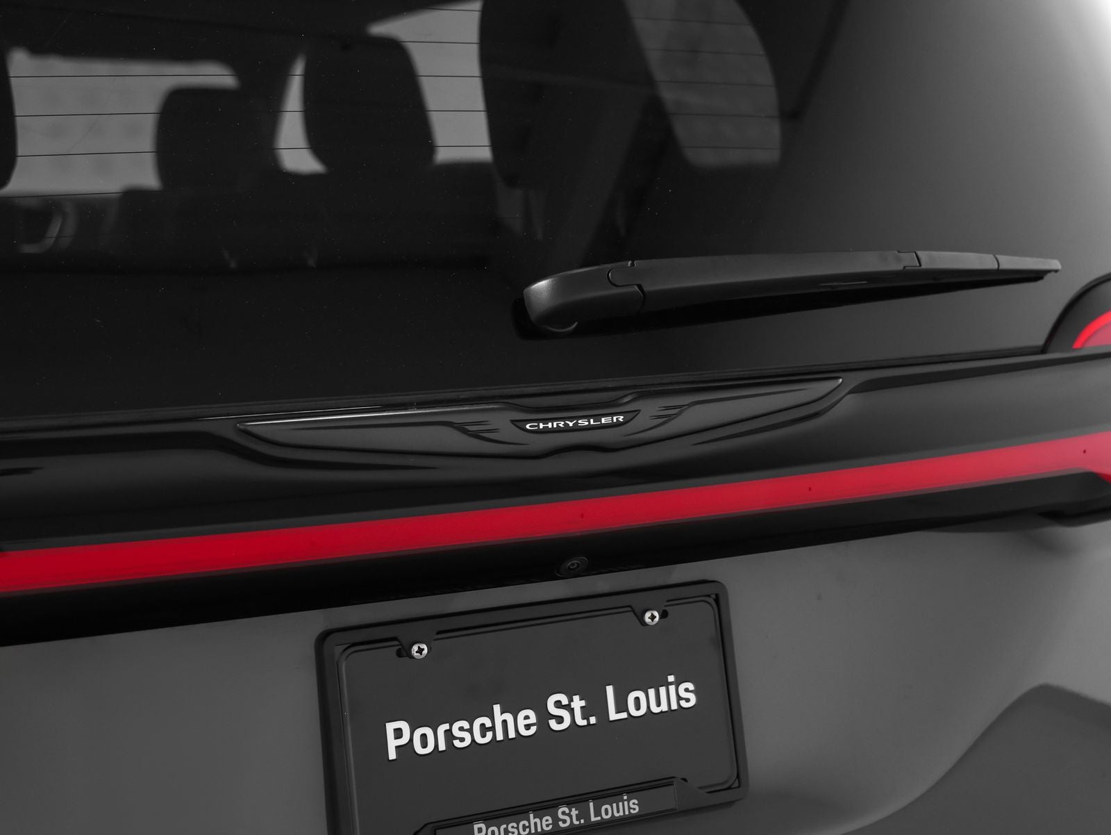 2023 Chrysler Pacifica Hybrid Limited S Appearance