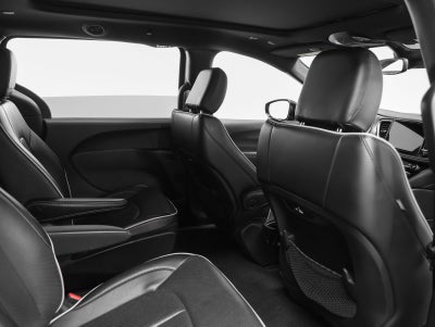 2023 Chrysler Pacifica Hybrid Limited S Appearance