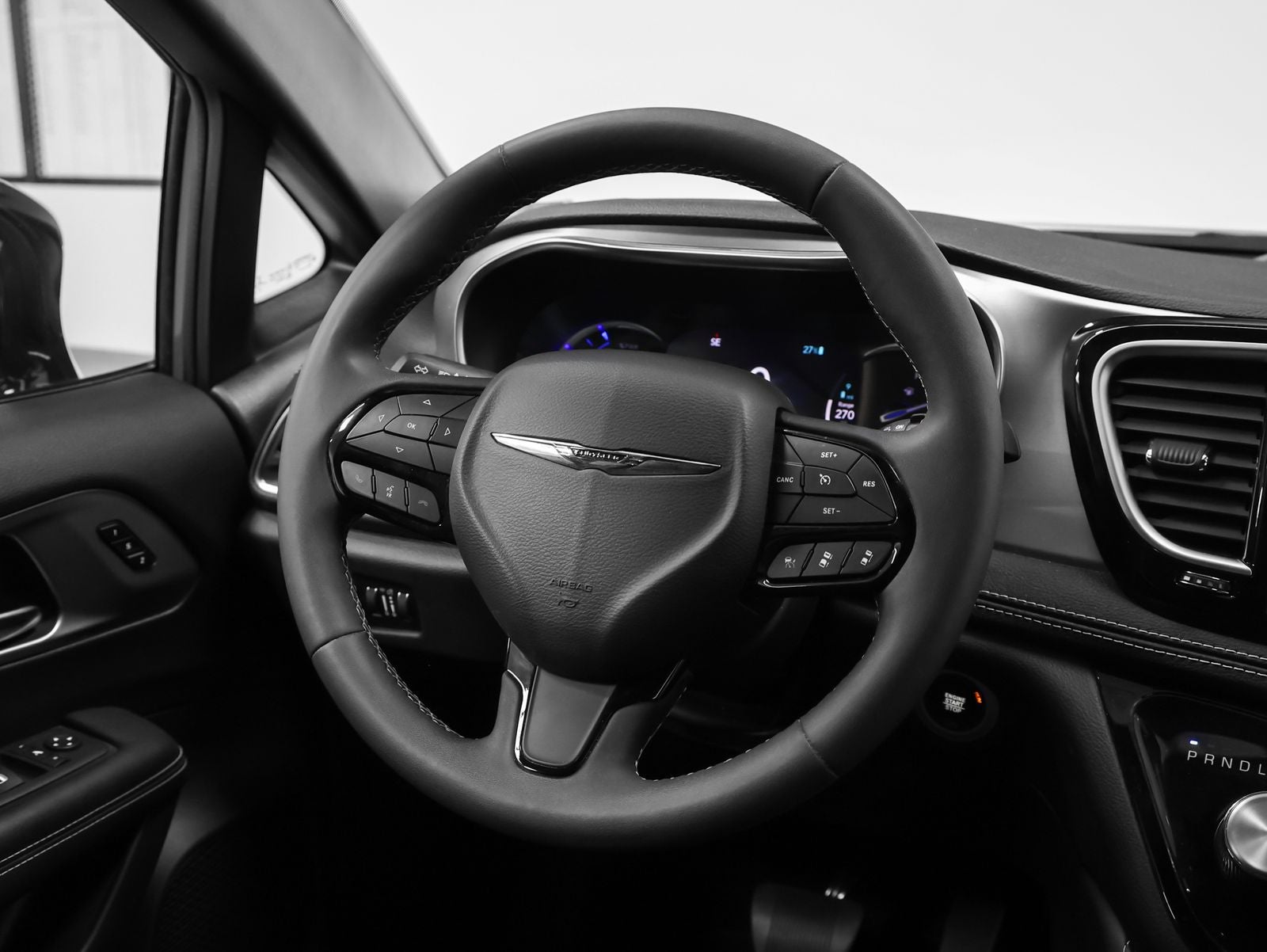2023 Chrysler Pacifica Hybrid Limited S Appearance