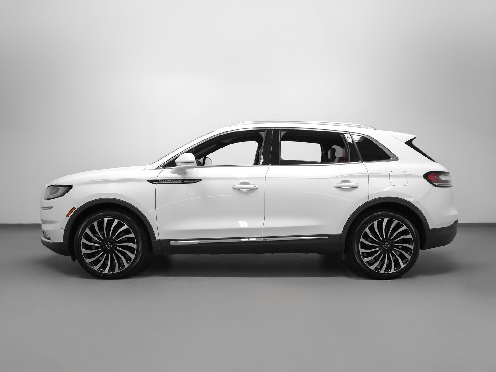 2023 Lincoln Nautilus Black Label