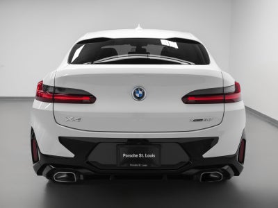 2023 BMW X4 xDrive30i