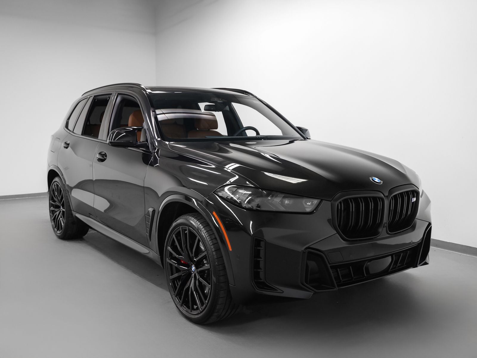 2025 BMW X5 M60i