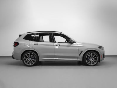 2023 BMW X3 M40i