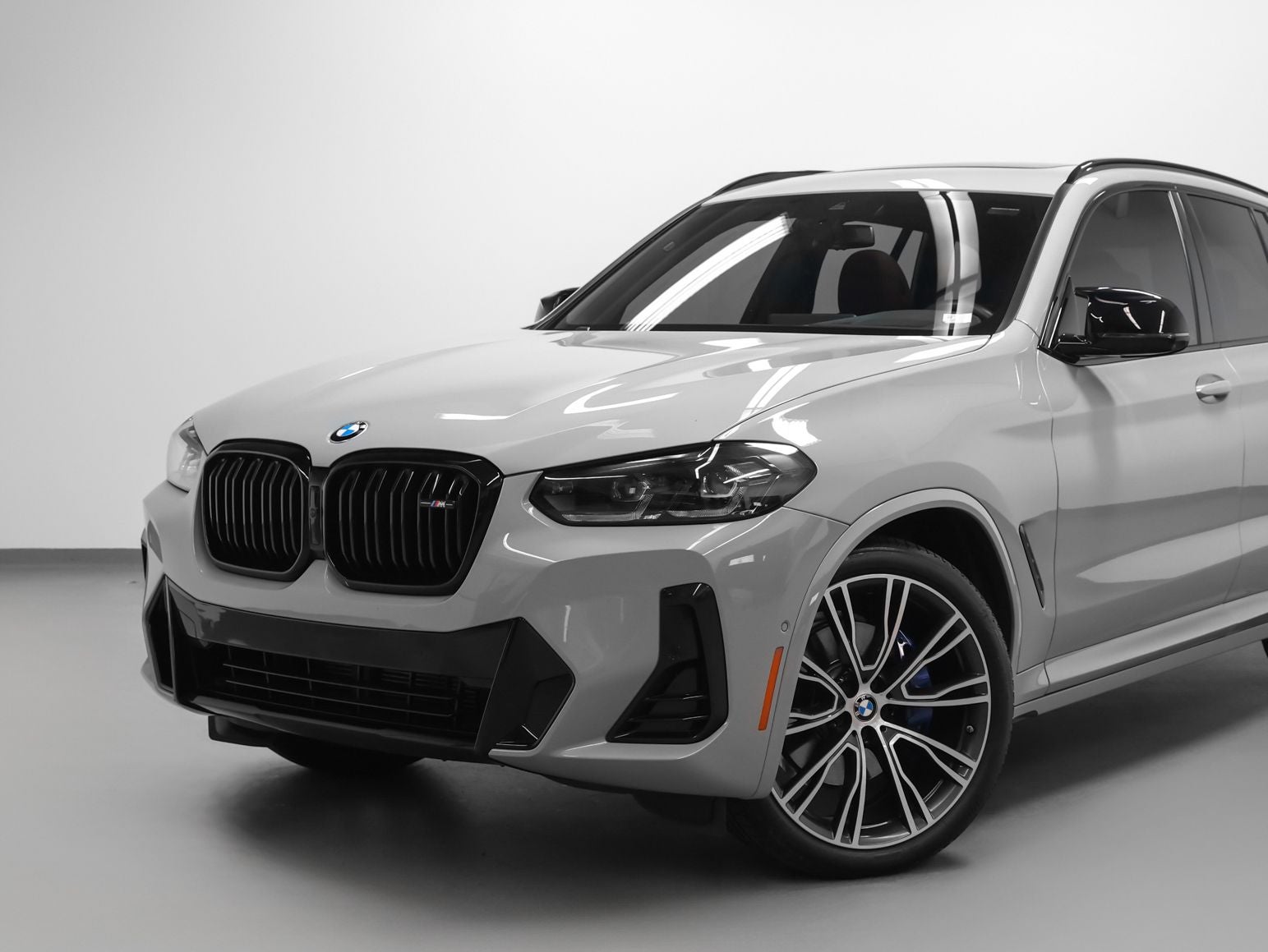 2023 BMW X3 M40i