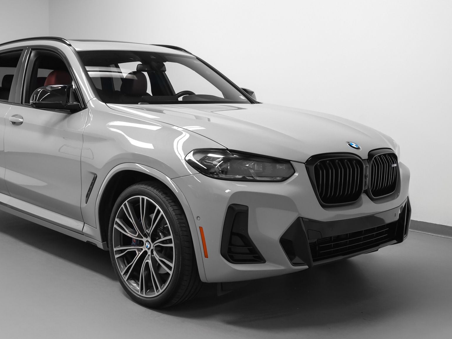 2023 BMW X3 M40i