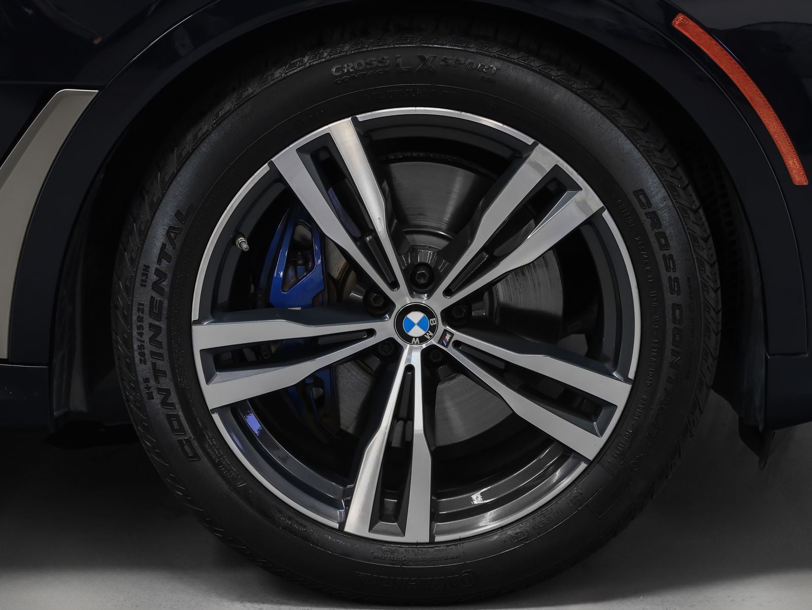 2022 BMW X7 M50i