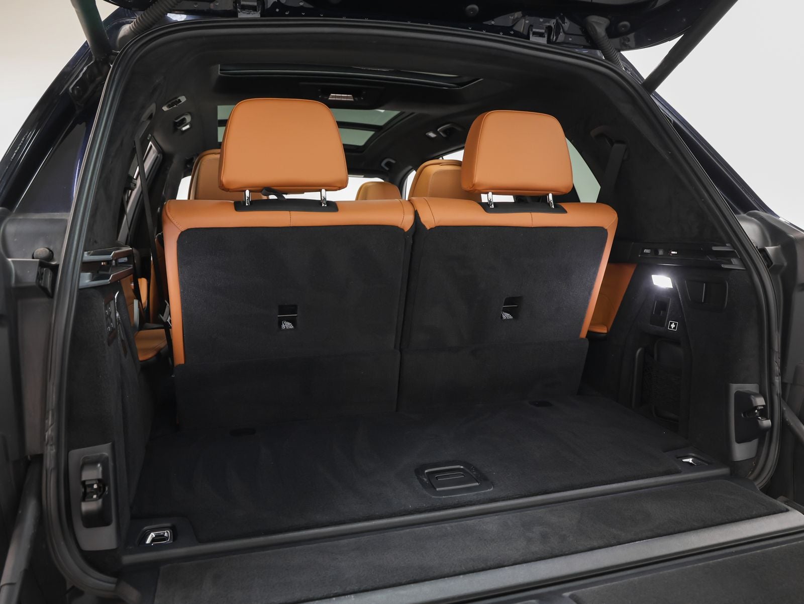2022 BMW X7 M50i