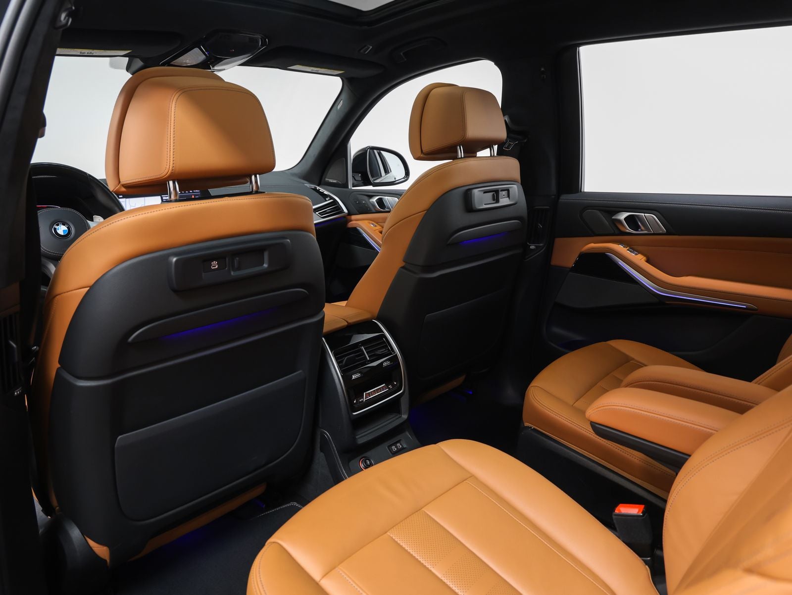 2022 BMW X7 M50i