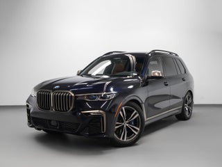 2022 BMW X7 M50i