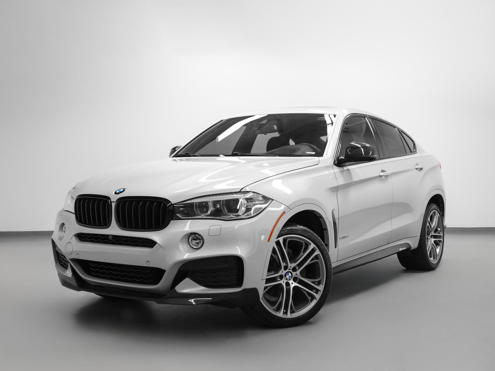 2016 BMW X6 xDrive35i M Sport