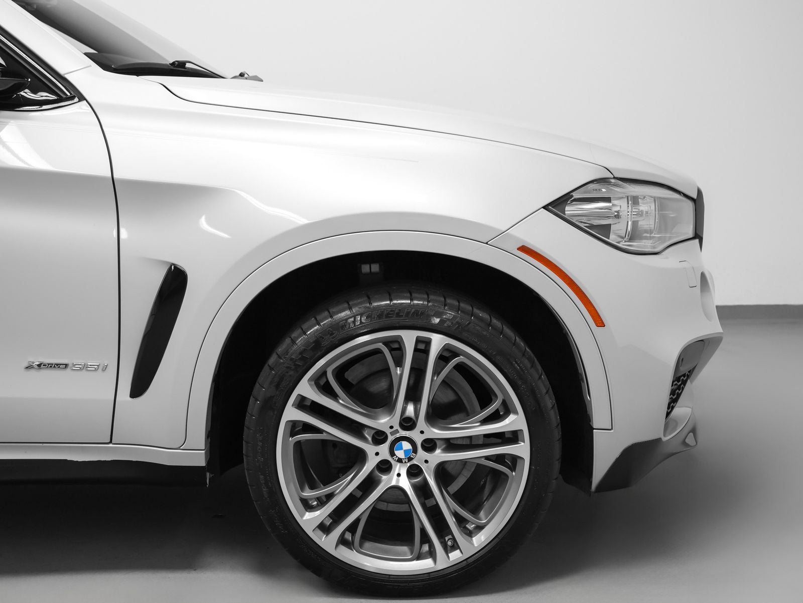 2016 BMW X6 xDrive35i M Sport