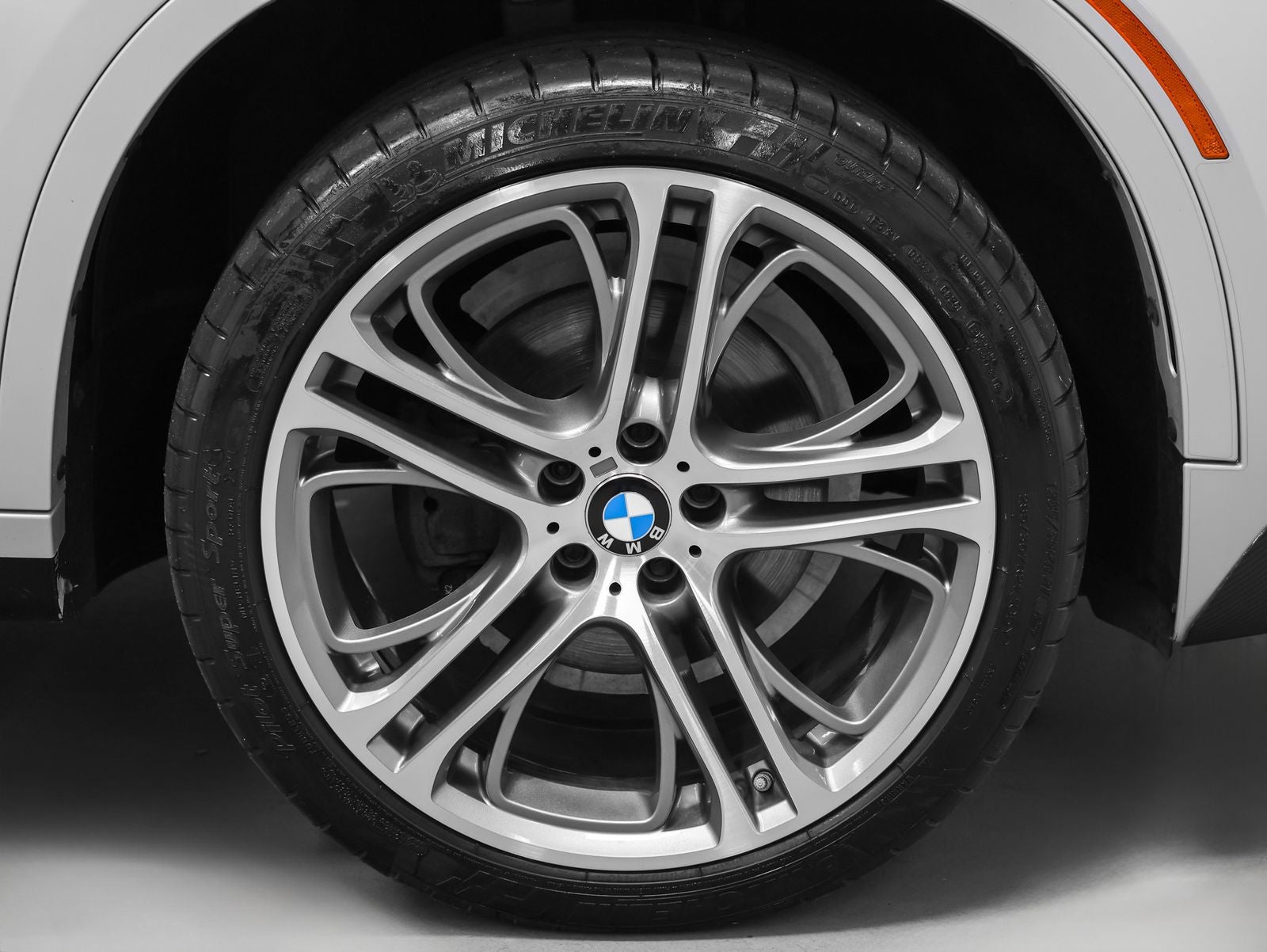 2016 BMW X6 xDrive35i M Sport