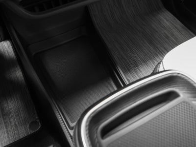 2023 Rivian R1S Adventure Quad Motor Large Pack