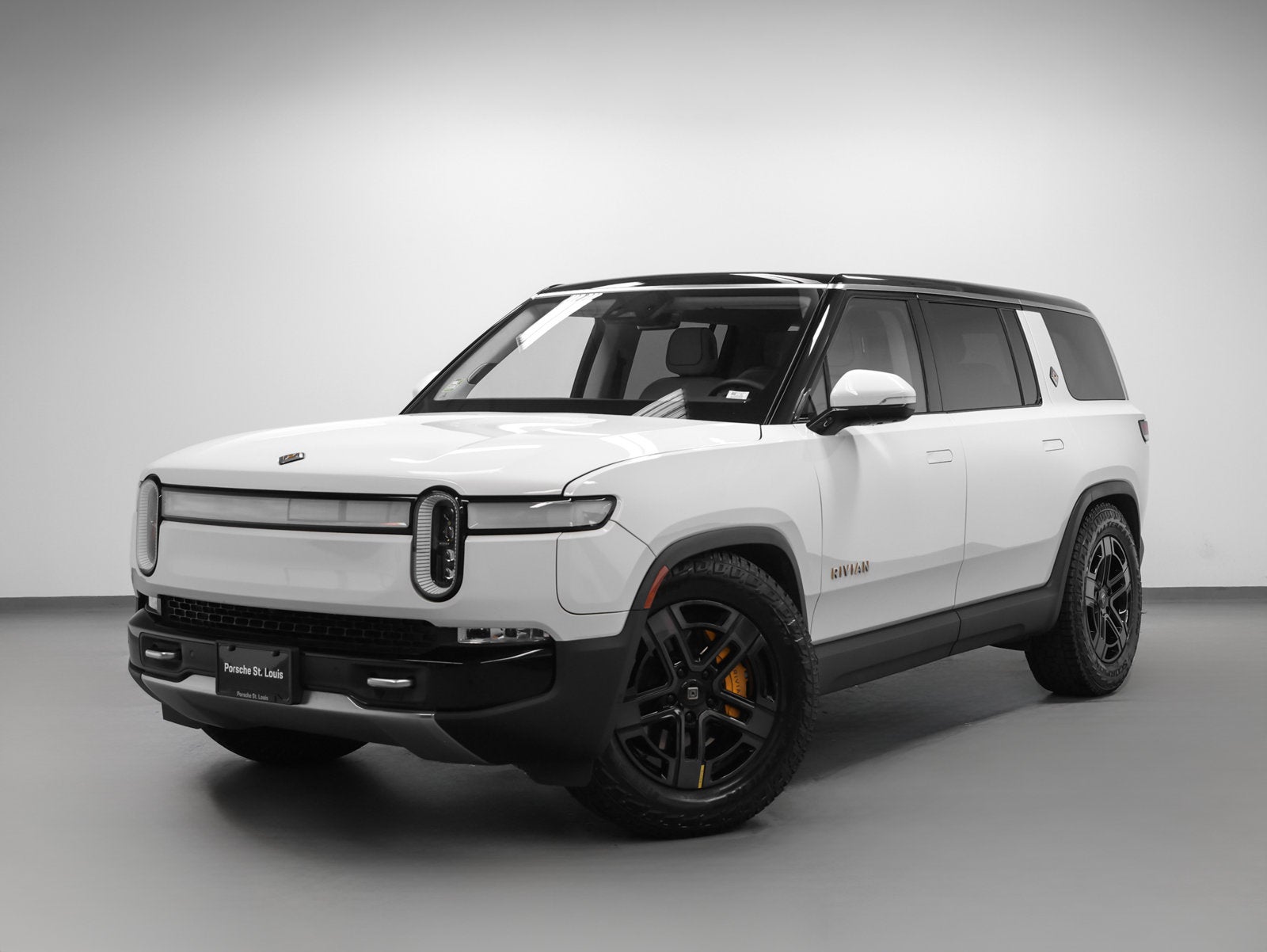 2023 Rivian R1S Adventure Quad Motor Large Pack