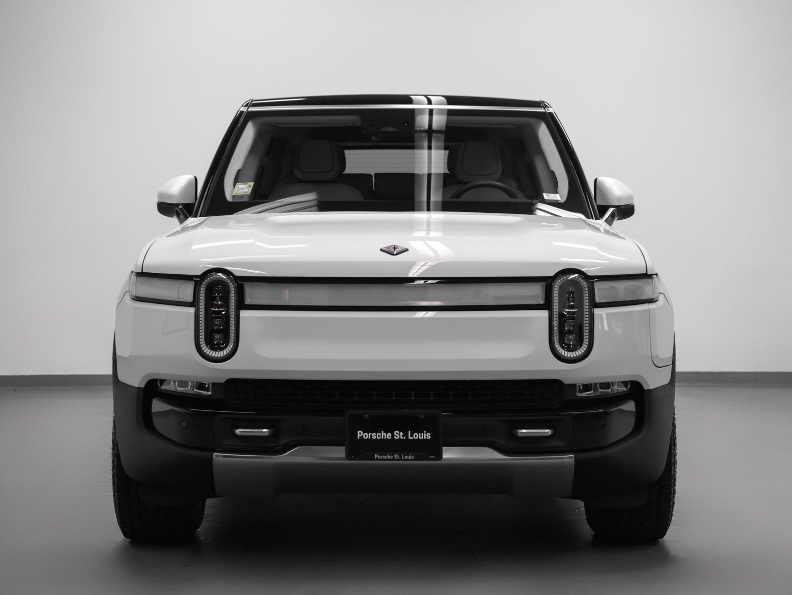 2023 Rivian R1S Adventure Quad Motor Large Pack