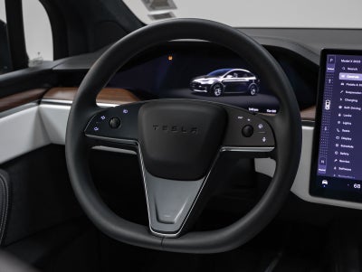 2023 Tesla Model X Base