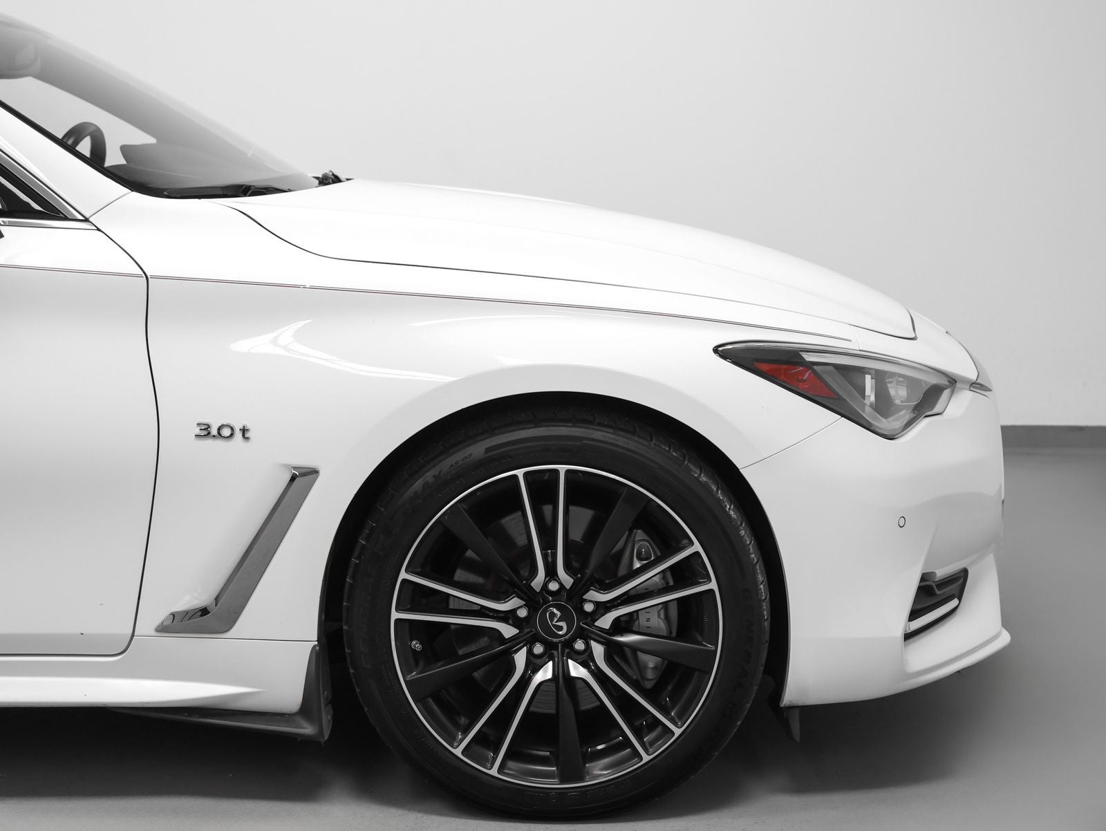 2018 INFINITI Q60 3.0t SPORT
