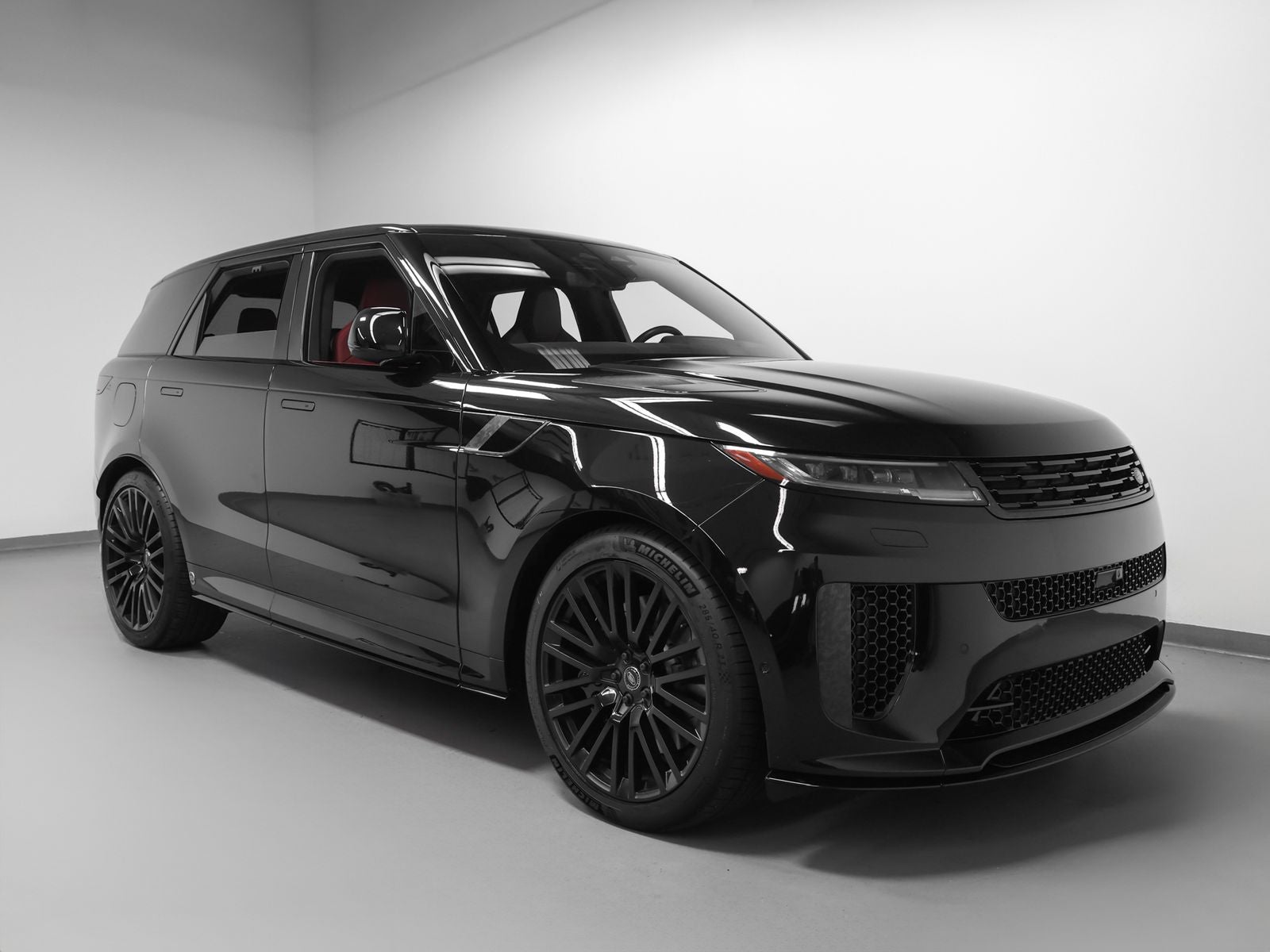 2025 Land Rover Range Rover Sport SV Edition Two