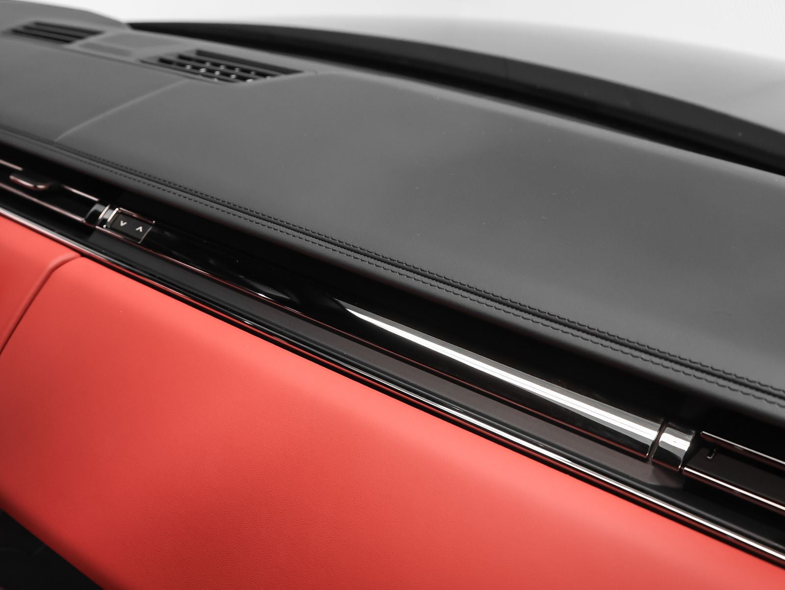 2025 Land Rover Range Rover Sport SV Edition Two