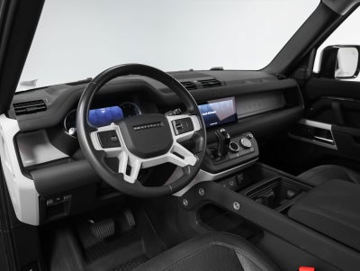 2023 Land Rover Defender 90 SE