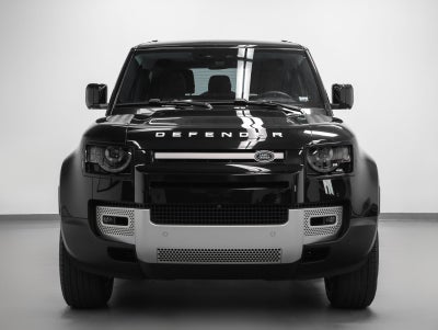 2023 Land Rover Defender 90 SE