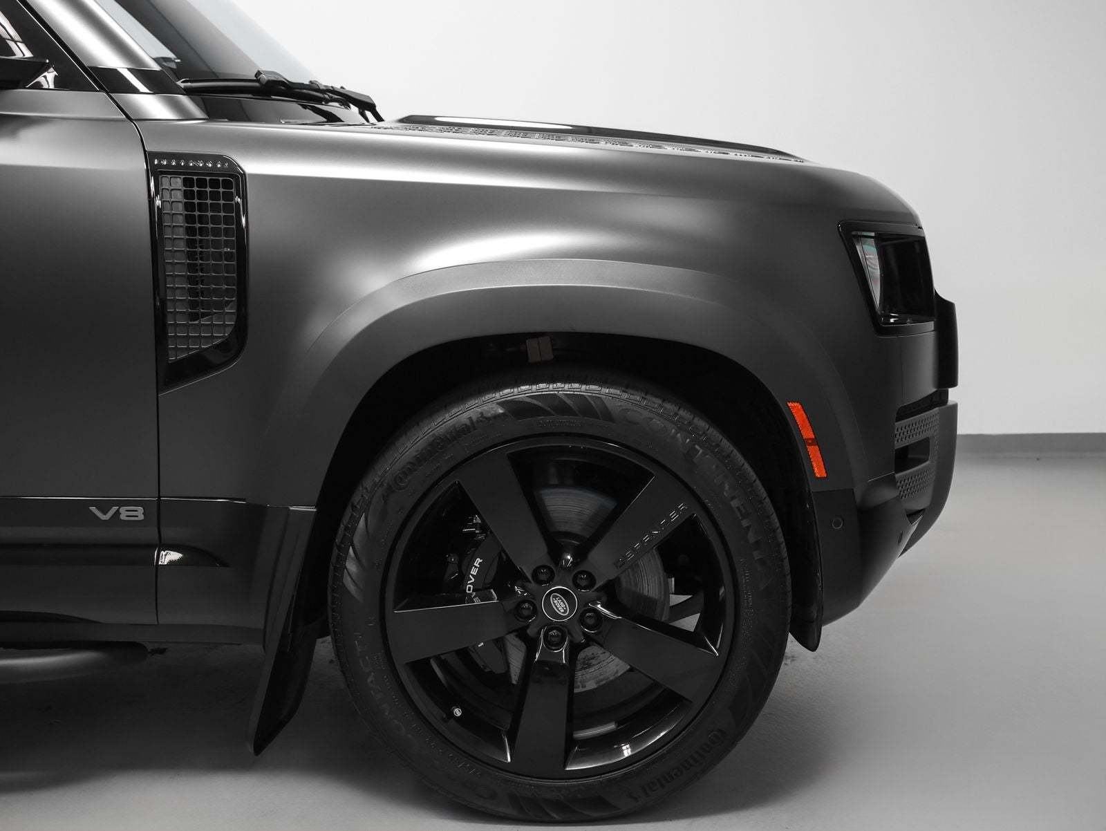 2023 Land Rover Defender 110 Carpathian Edition