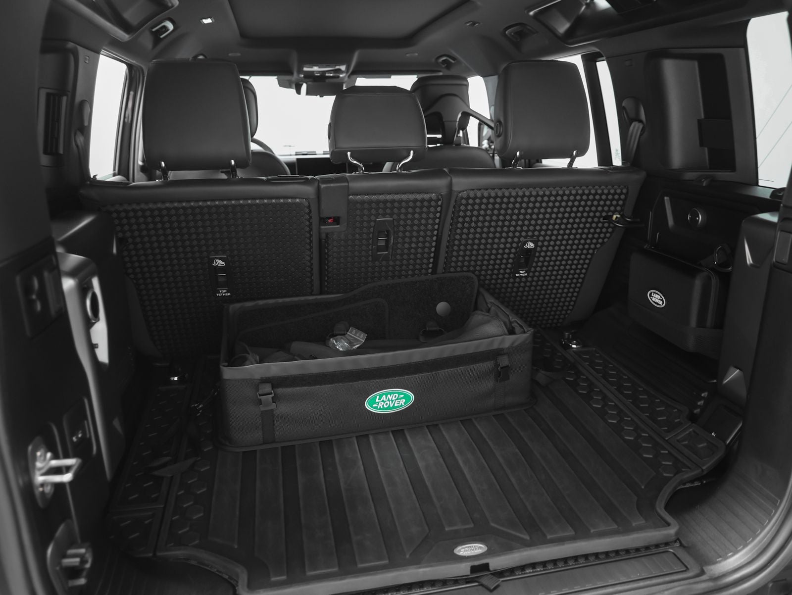 2023 Land Rover Defender 110 Carpathian Edition