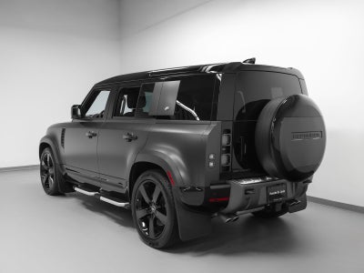 2023 Land Rover Defender 110 Carpathian Edition