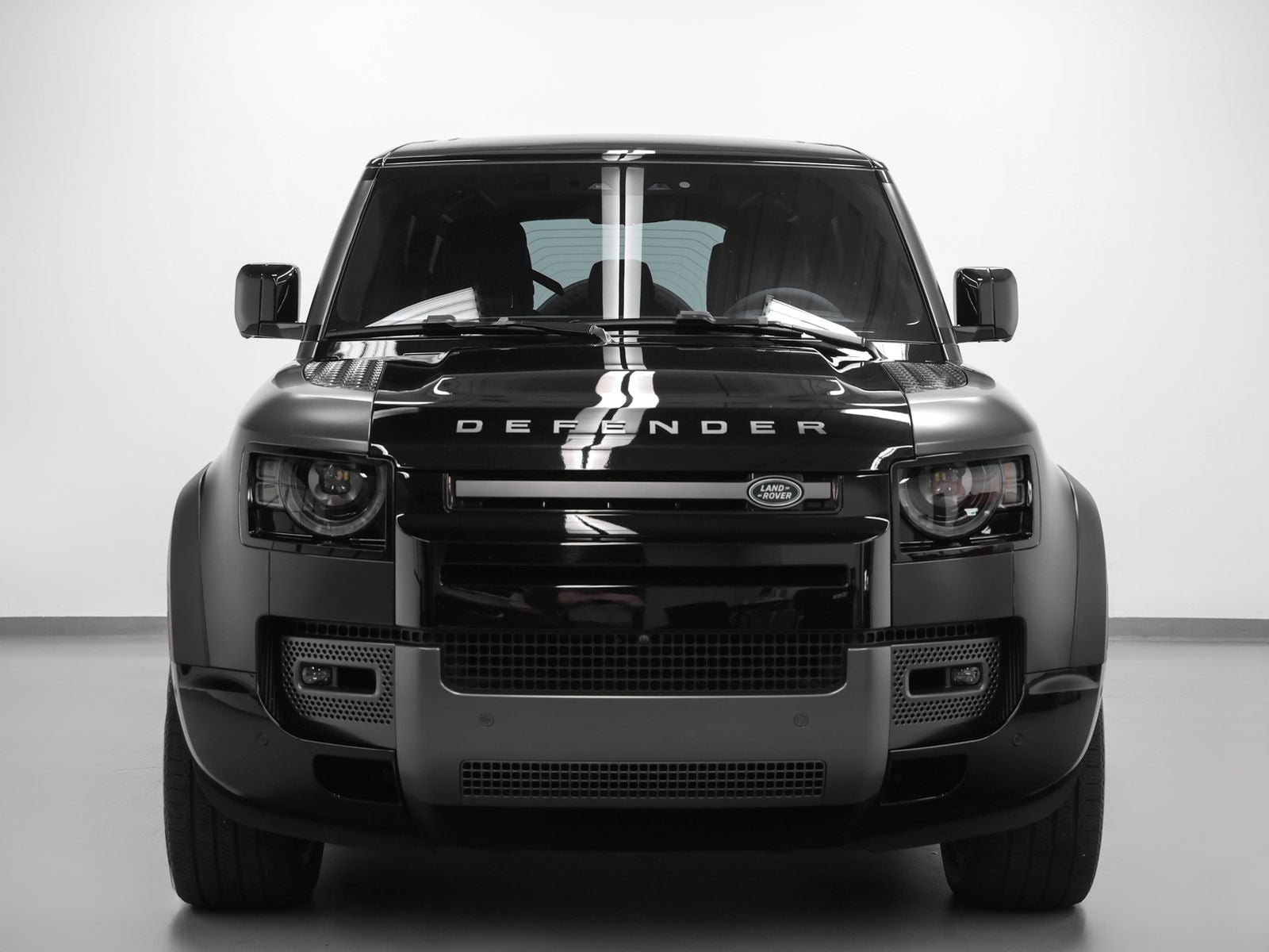 2023 Land Rover Defender 110 Carpathian Edition